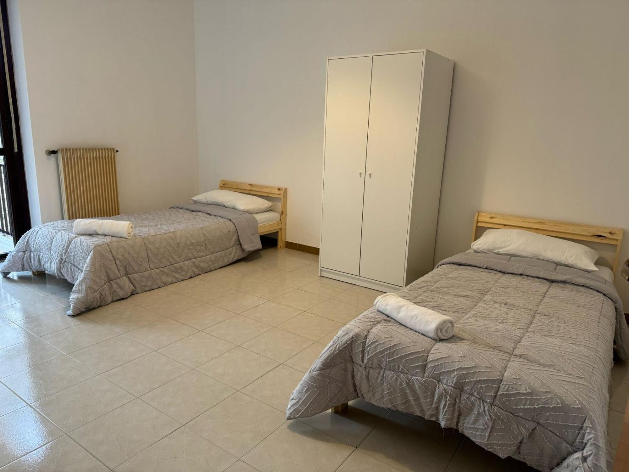 Ra Guest House2 Pensionat *